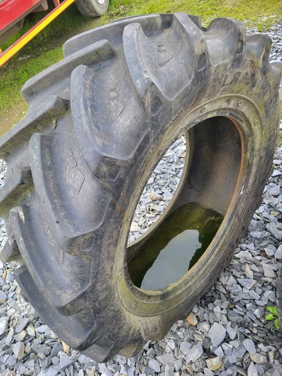 440/65 r 28 - Image 1