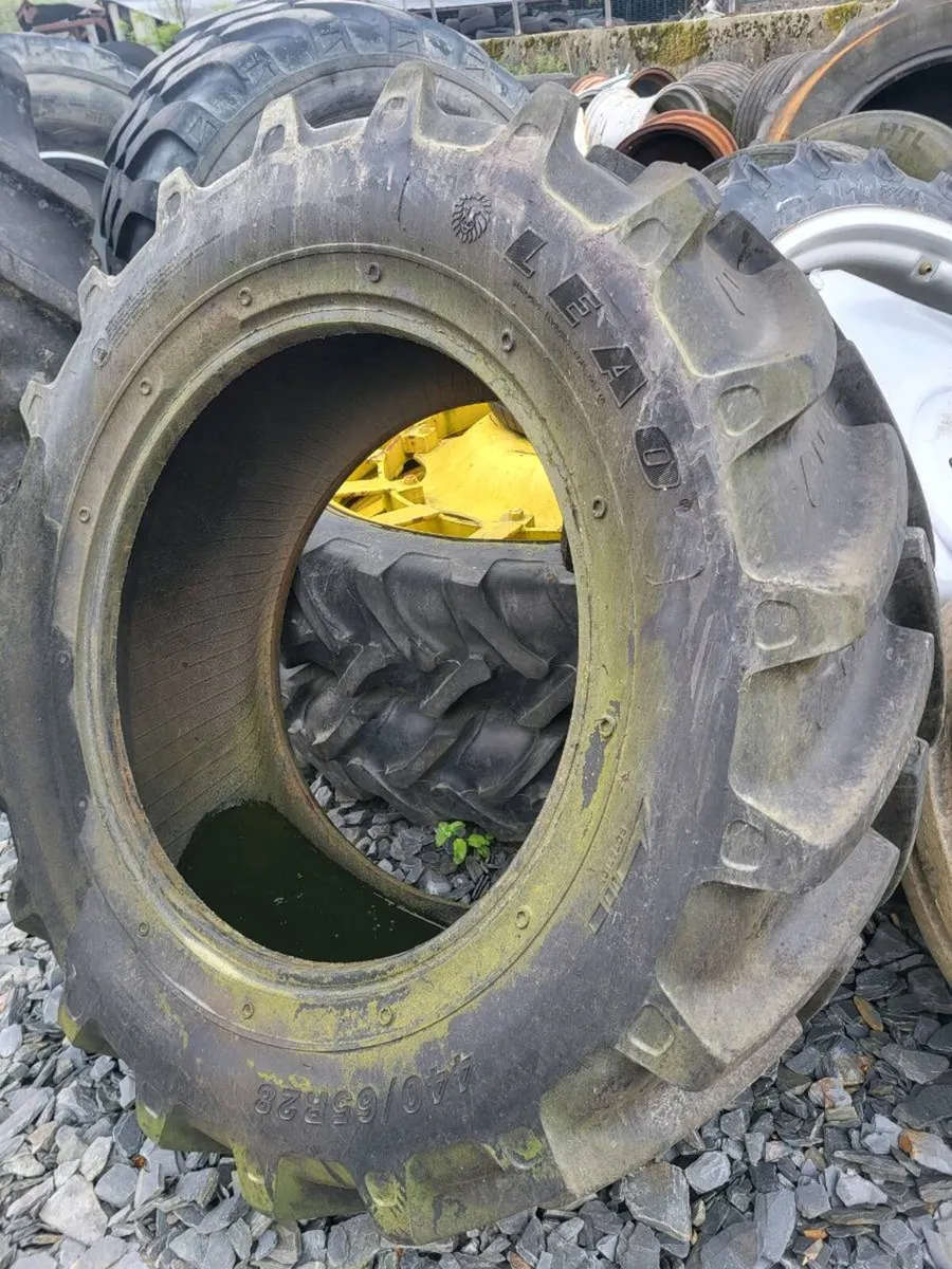 440/65 r 28 - Image 2