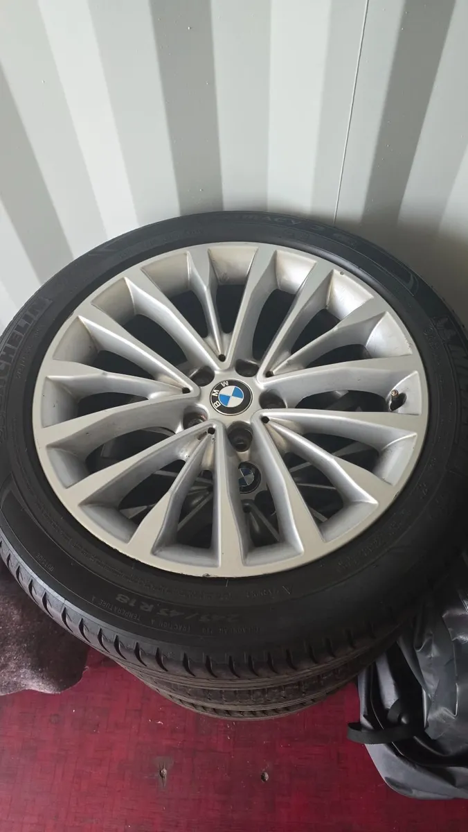 Very Nice Genuine BMW 18" Alloys - Image 1