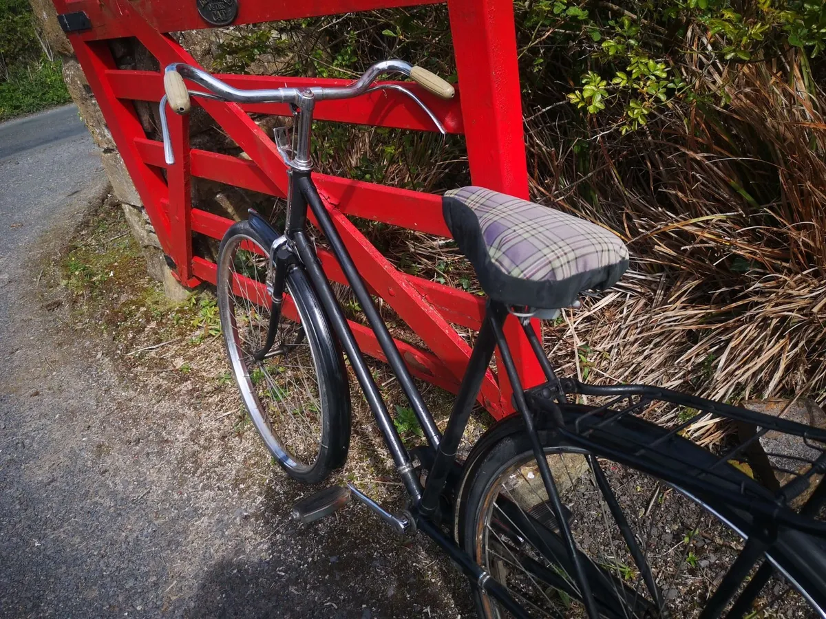 Vintage Bycicle - Image 1