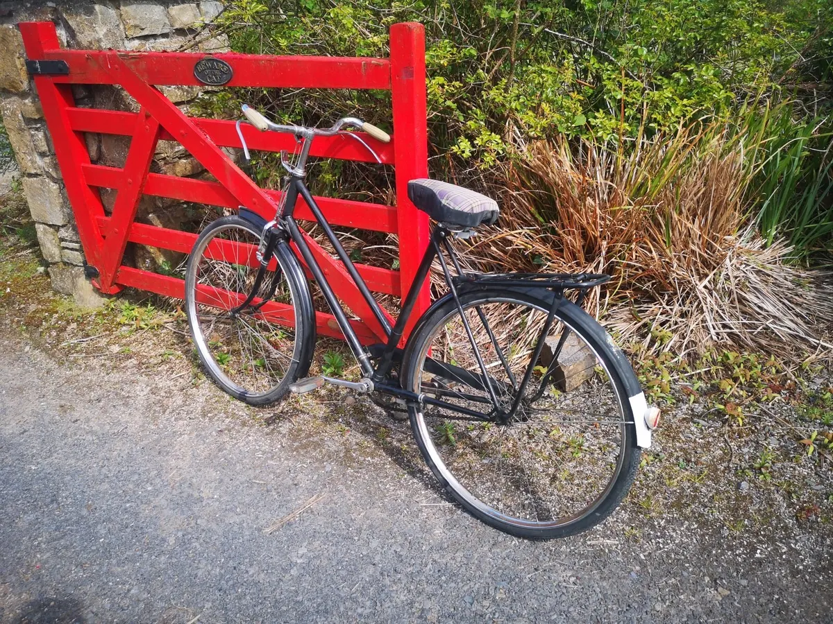 Vintage Bycicle - Image 3