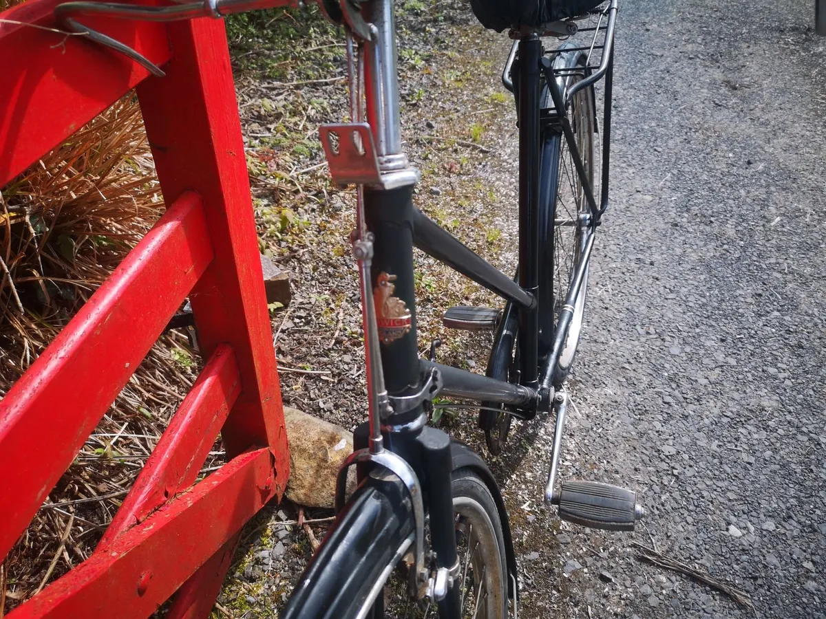 Vintage Bycicle - Image 4