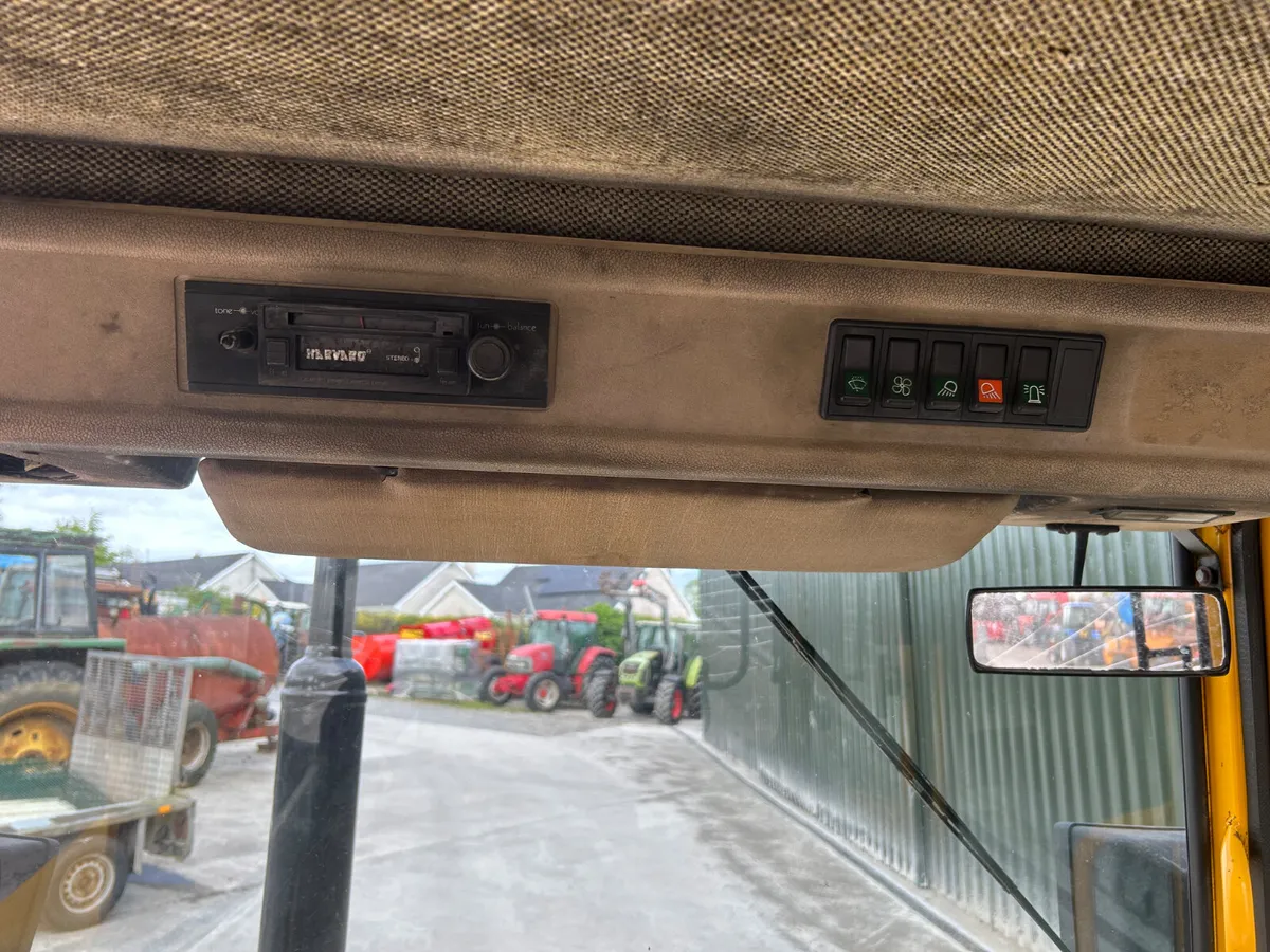 1987 Massey Ferguson 40E Highway - Image 2