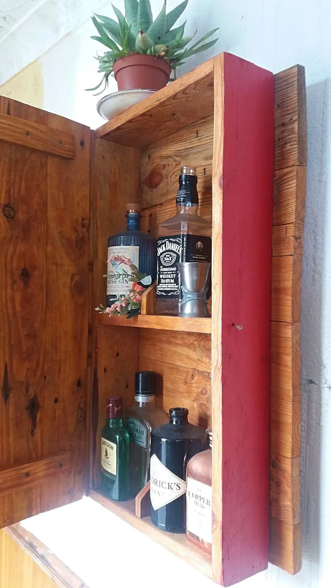 Rustic book like wall/stand / memory box - Image 4