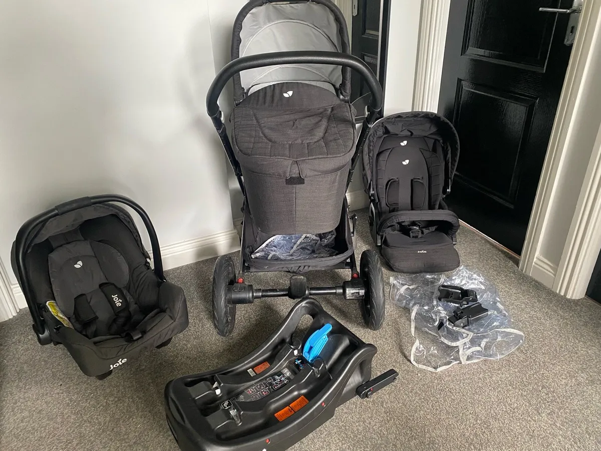 Joie travel system - Image 1