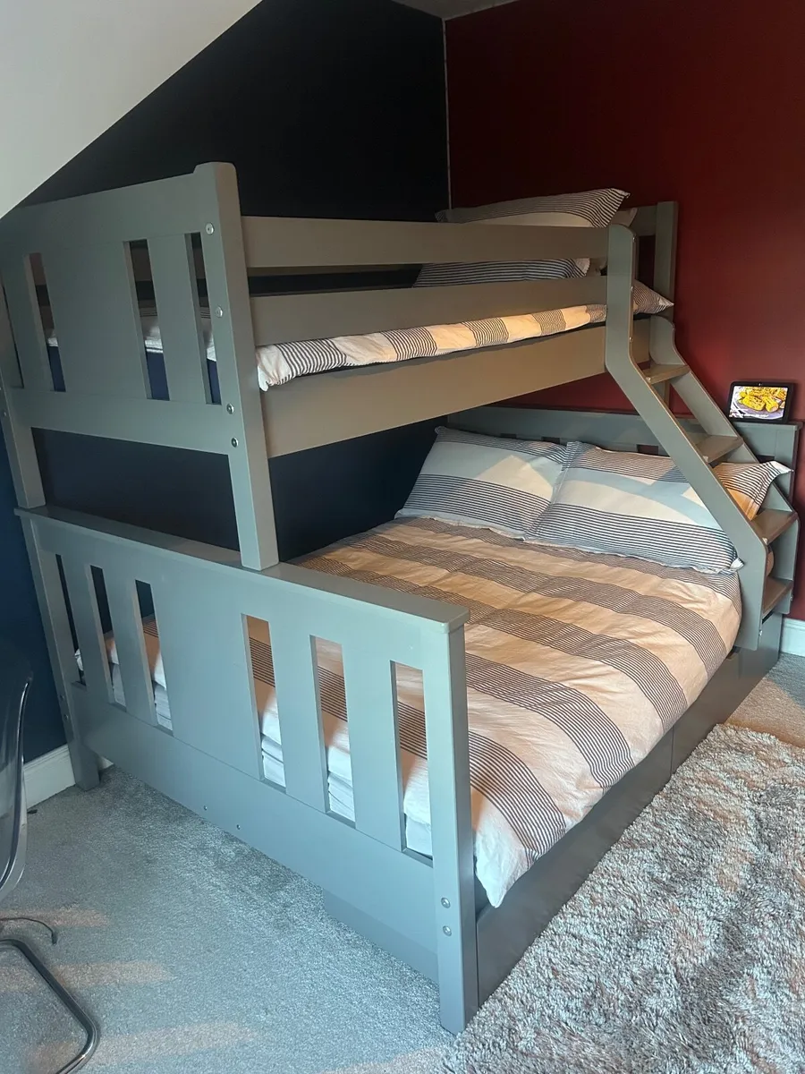 Triple Sleeper Bunk Bed - Image 2