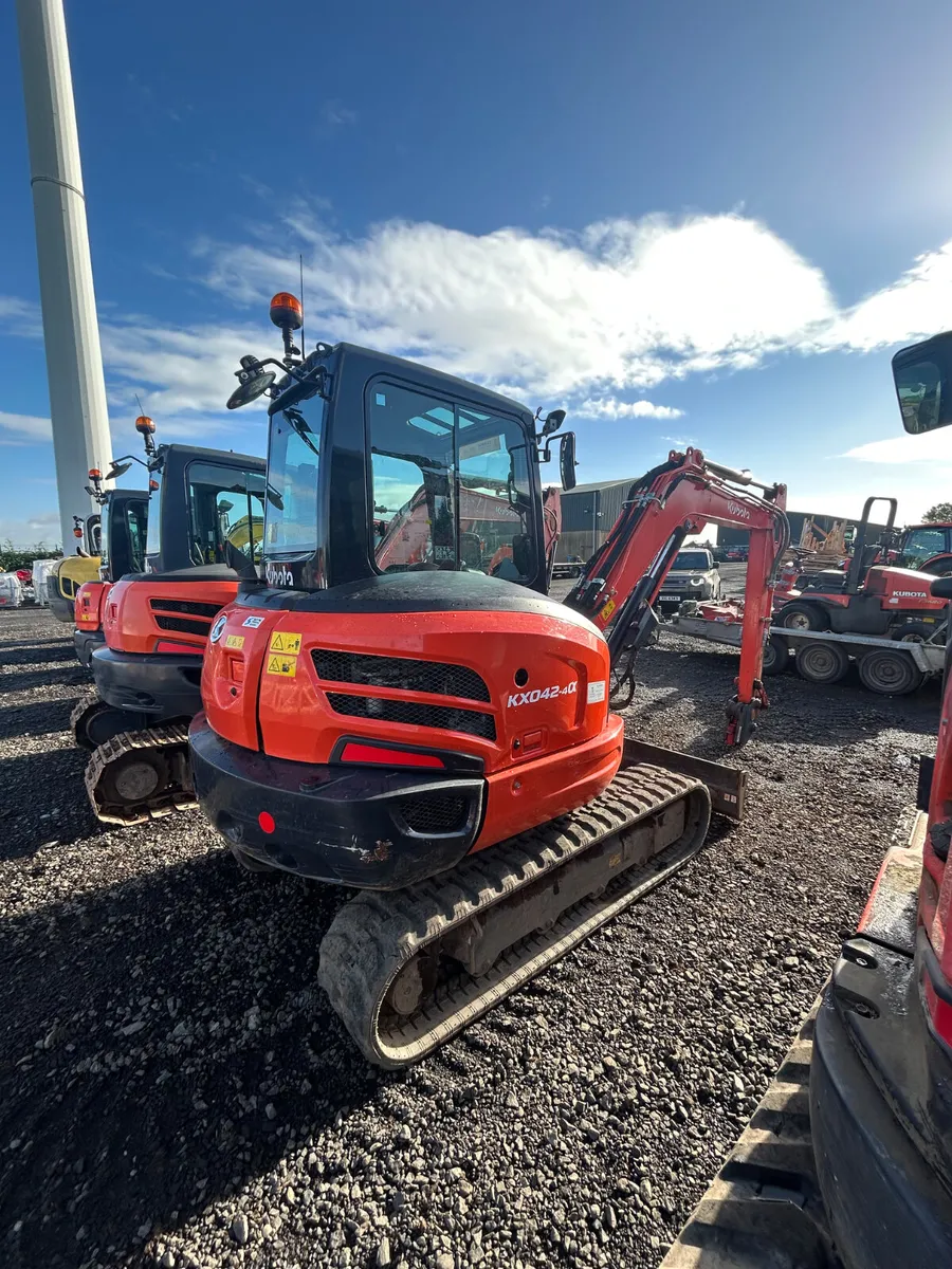 Kubota KX042-4a Digger - Image 2