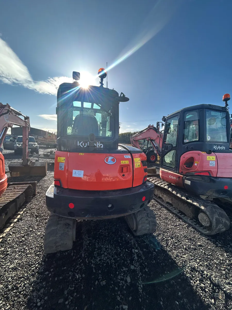 Kubota KX042-4a Digger - Image 3