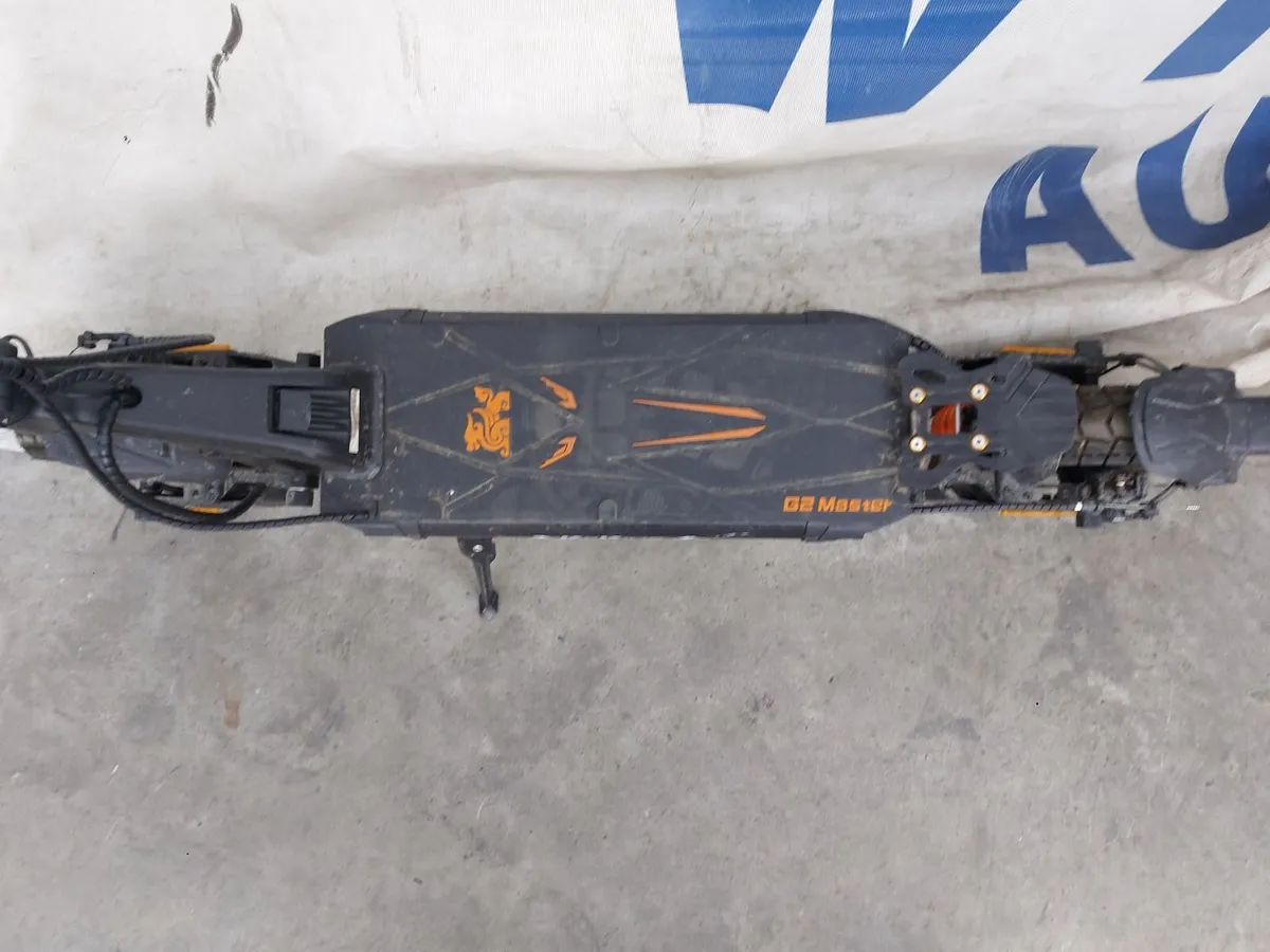 Online Push Bikes & Scooters Auction - Image 1
