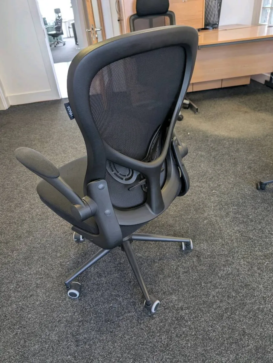 Office chair - Image 2