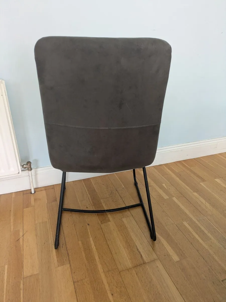 Kitchen chairs - Image 2