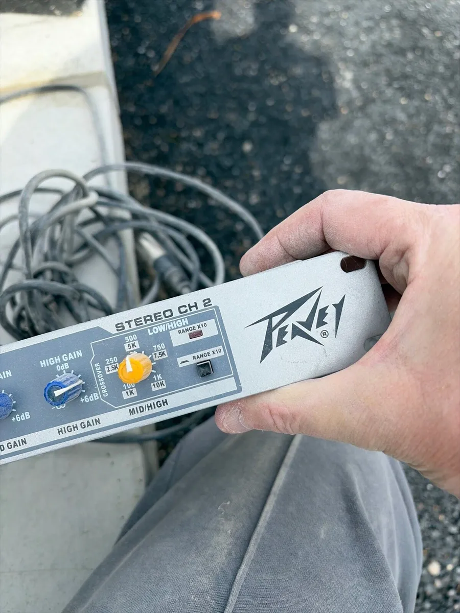 Peavey crossover - Image 1