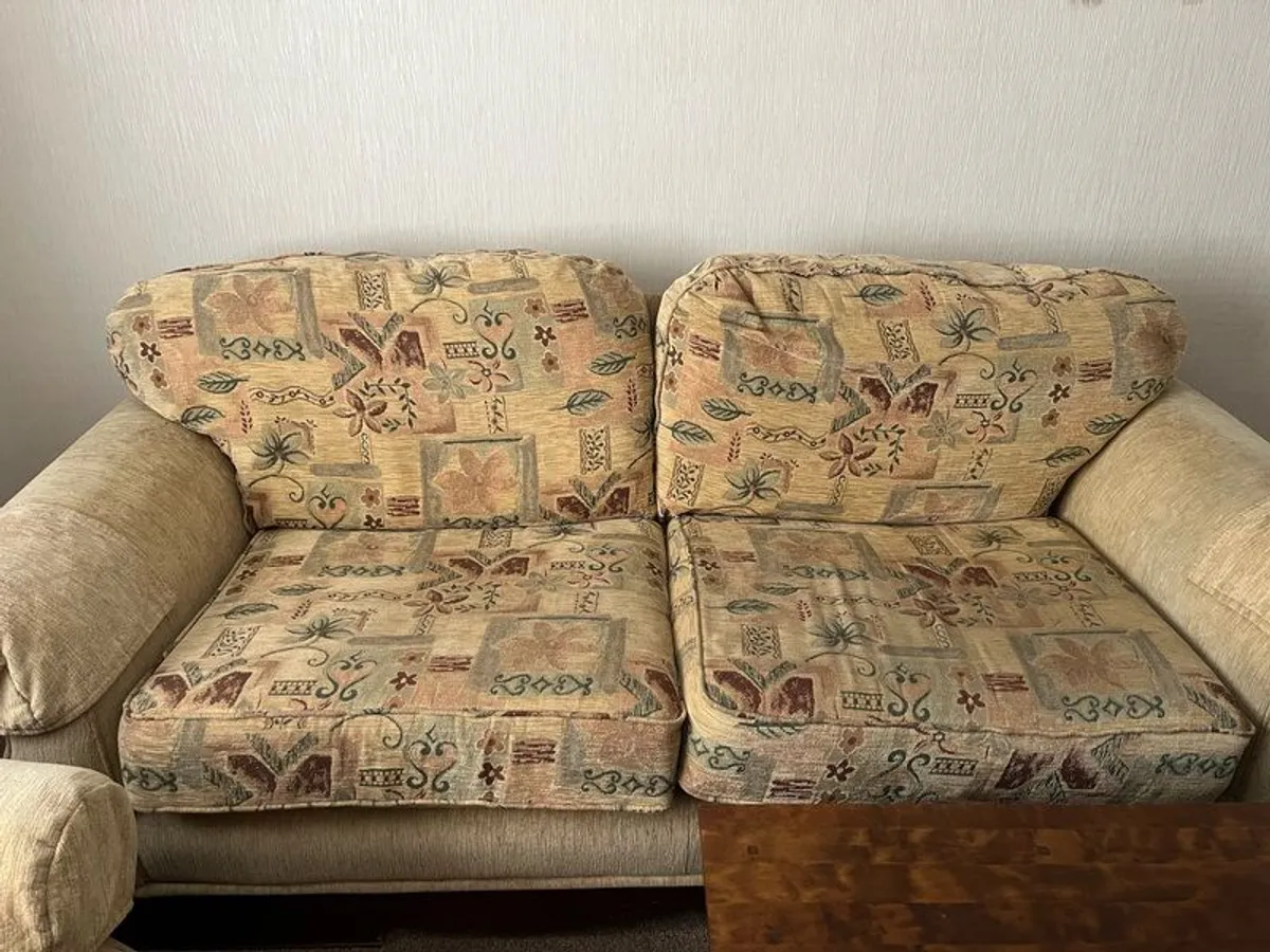 Sofa - Image 3