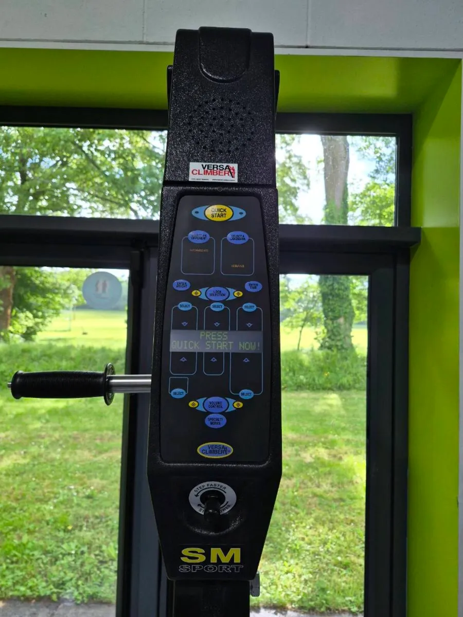VERSA CLIMBER - Image 3