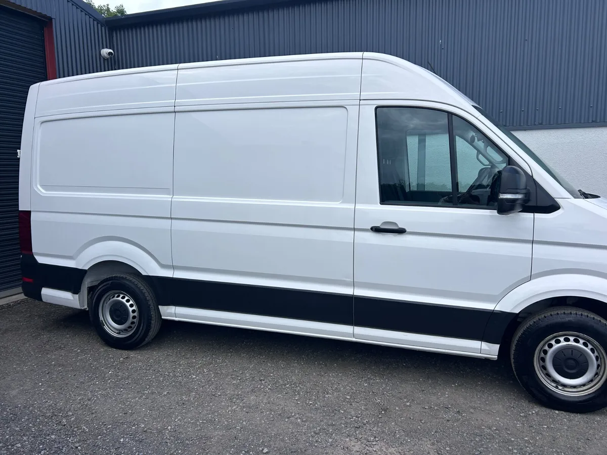 2022 Volkswagen Crafter €18’950 + vat - Image 3
