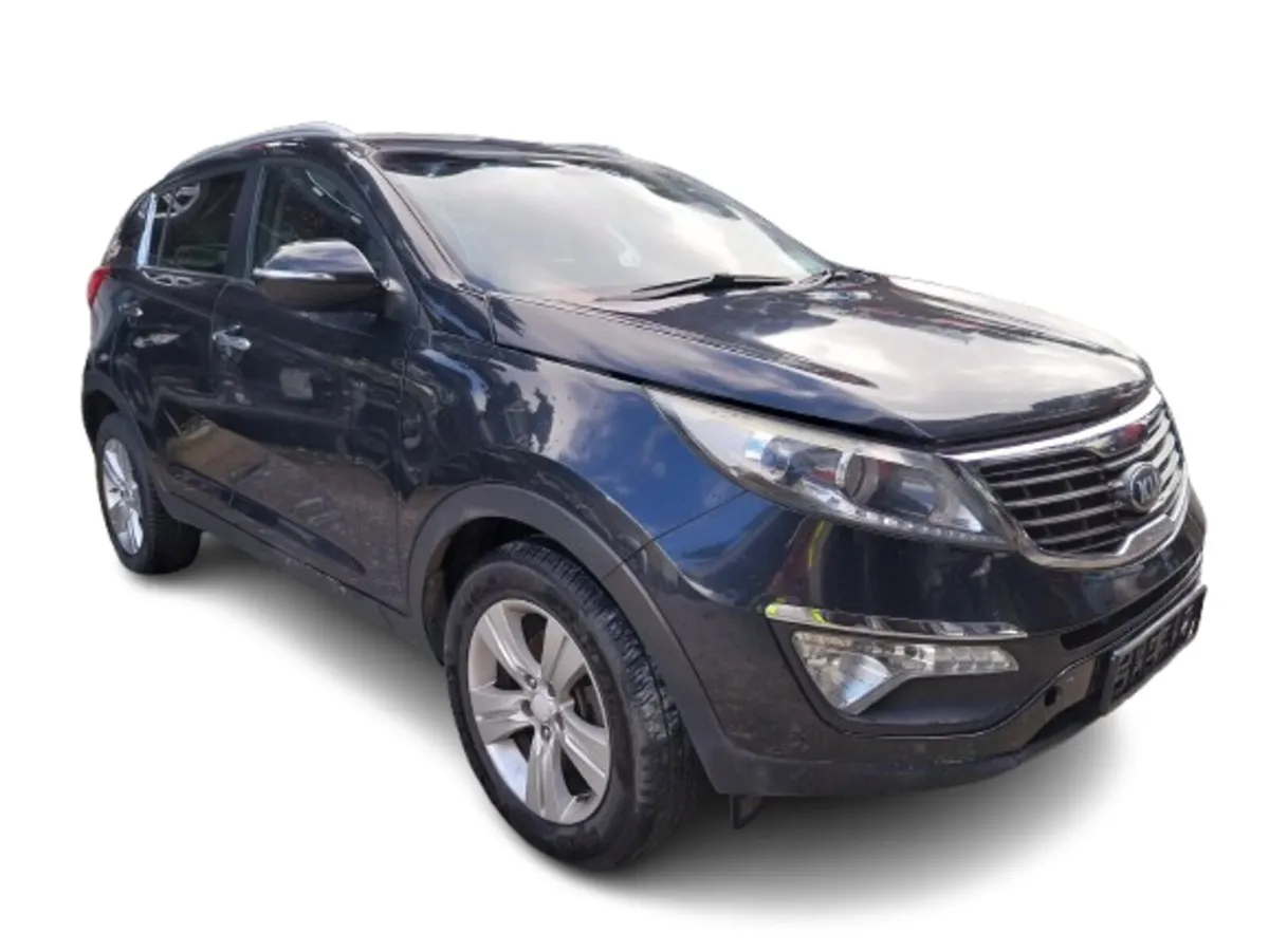 2013 KIA SPORTAGE For Breaking/Dismantling - Image 1
