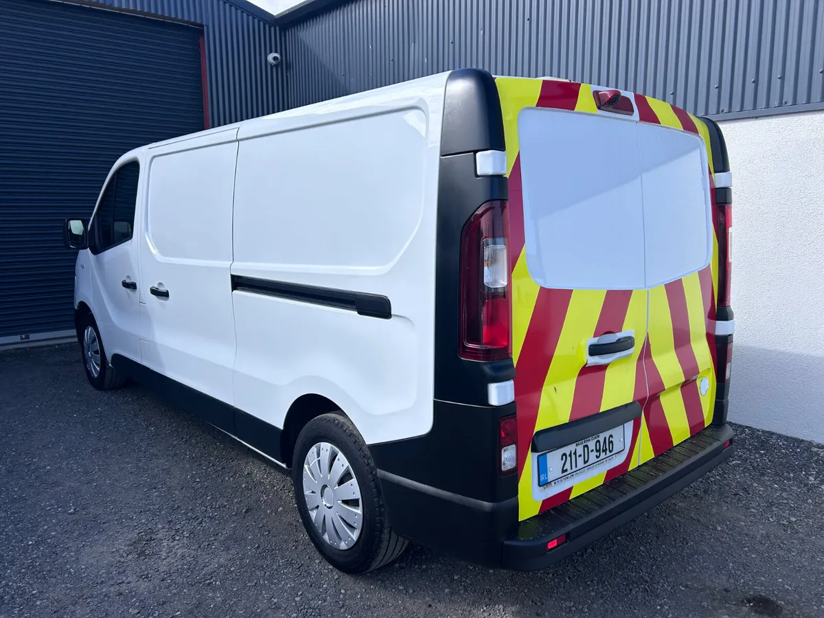 2021 Renault Trafic ‘Business 2.0L - Image 4