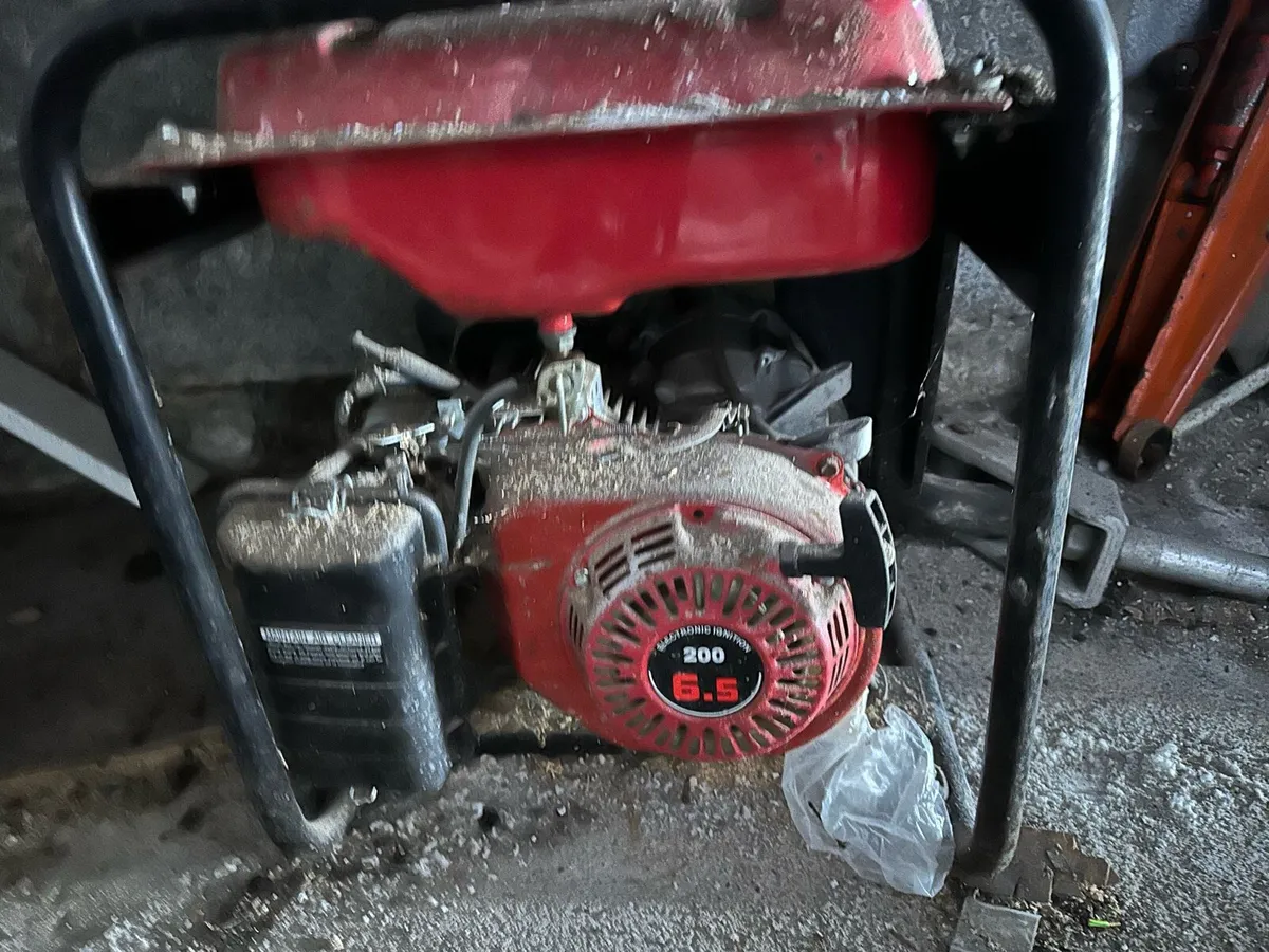 Electric generator - Image 1