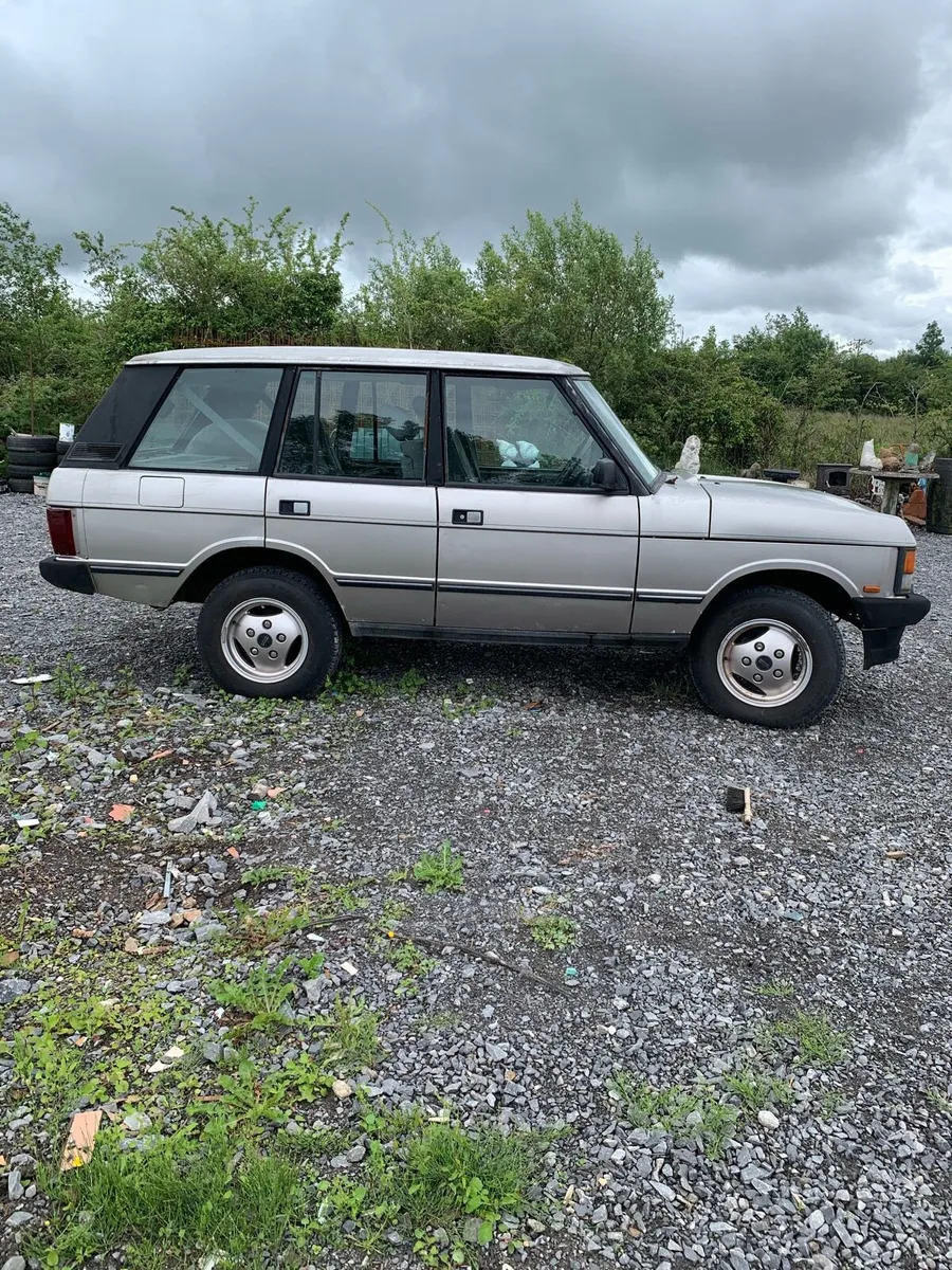 Range Rover - Image 2