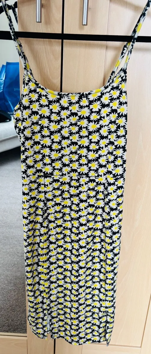 Cute Flowery Strap Summer Dress - Image 1
