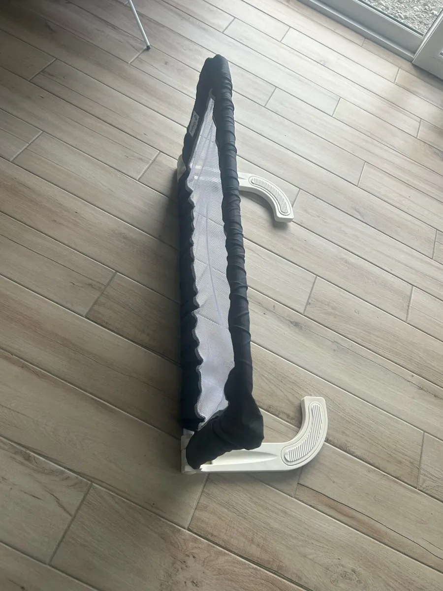 Bed rail - Image 2