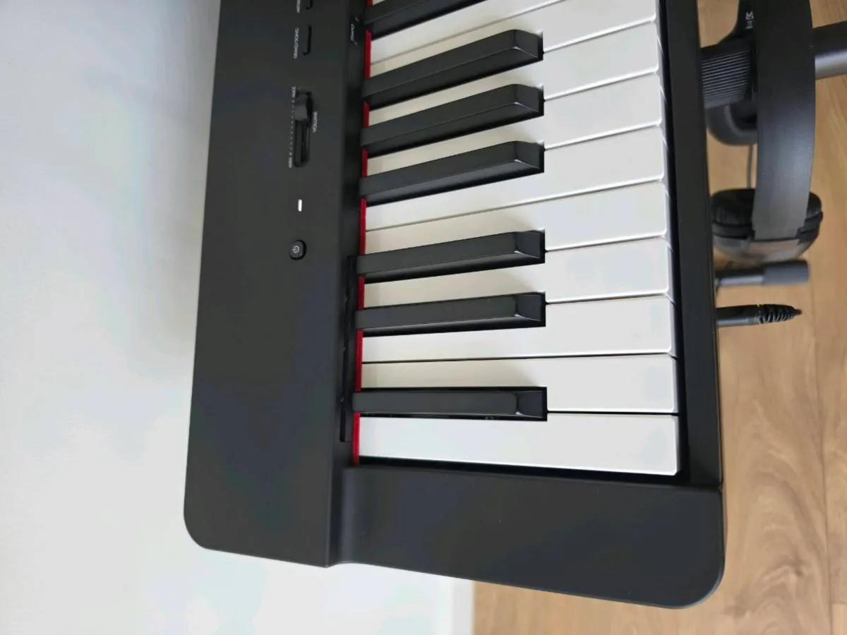 Digital piano Yamaha p-225 - Image 3
