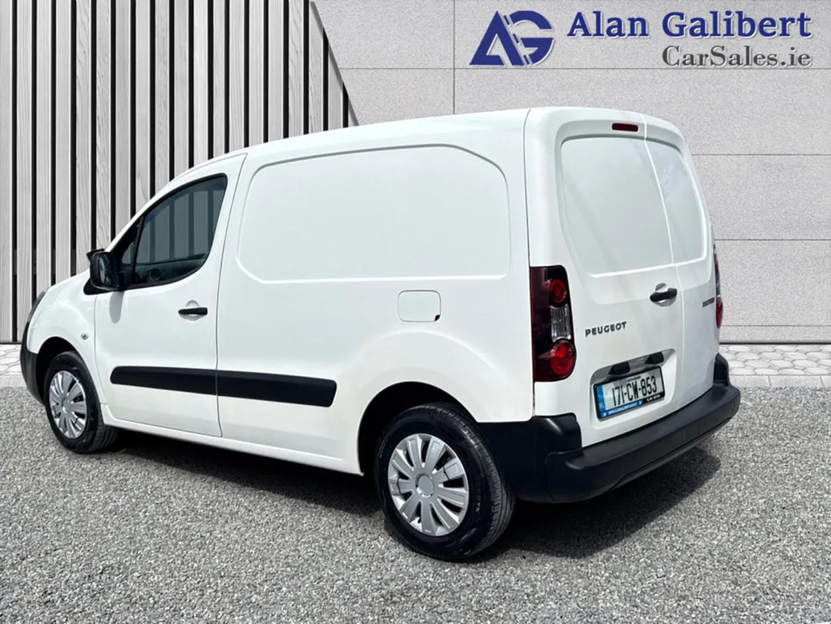 Peugeot Partner ACCESS 1.6 BLUE HDI 75 4DR - Image 2