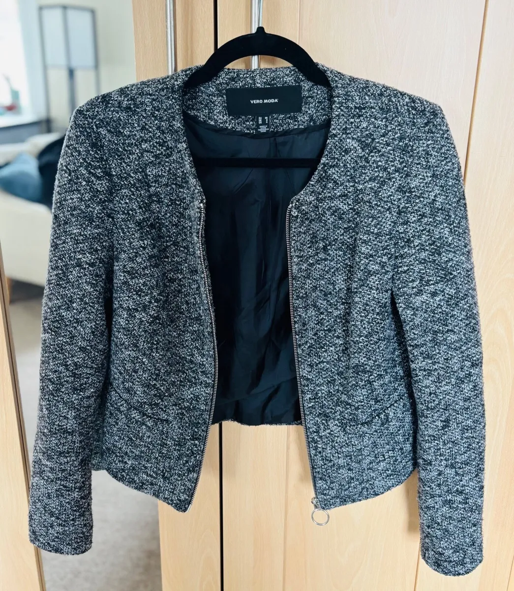 Elegant Blazer - Image 1