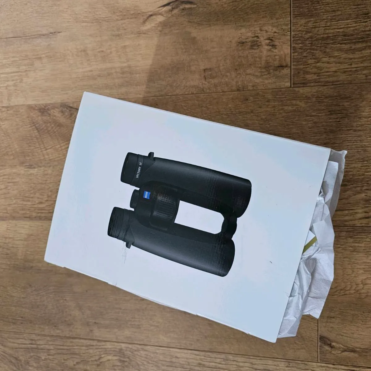 Zeiss Victory SF 10 x 42 binoculars