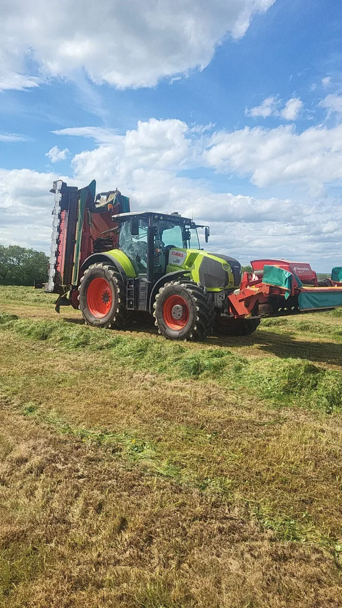 KVERNELAND TRIPLE MOWER SET - Image 1