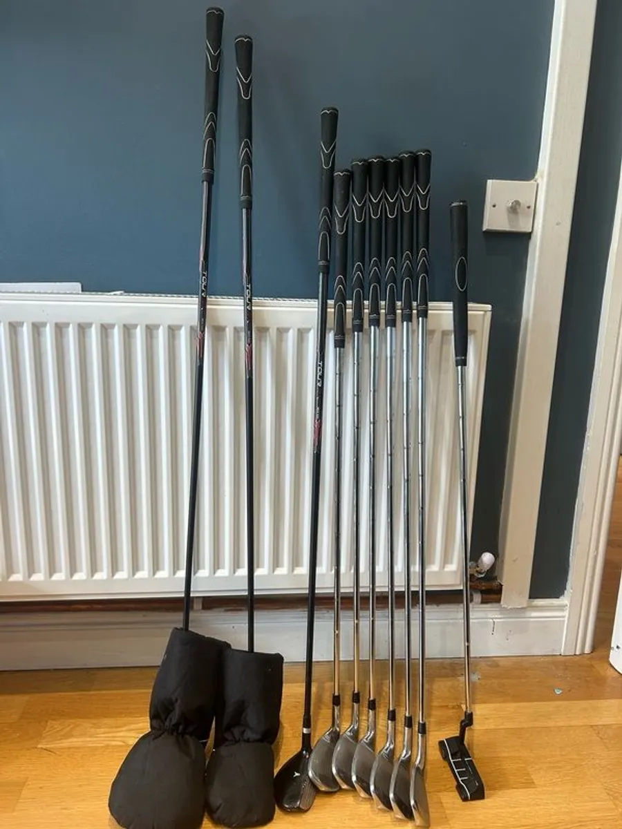 Wilson Tour RX Golf Club Set - Image 1