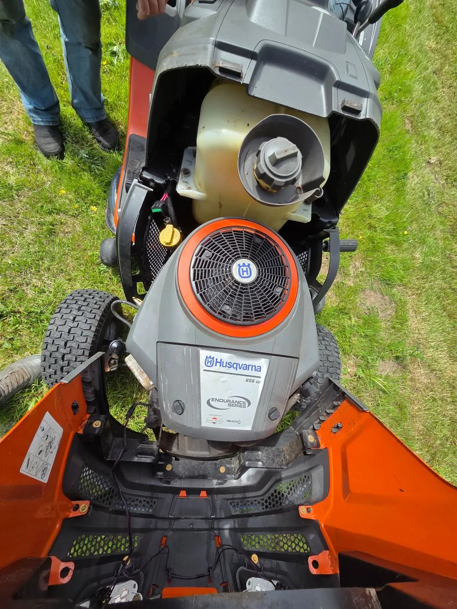 For sale huskqarna TC338 ride on mower - Image 3