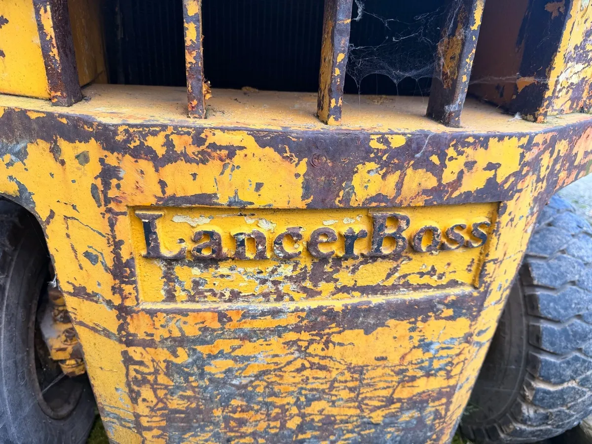 Lancerboss forklift  Perkins engine - Image 4