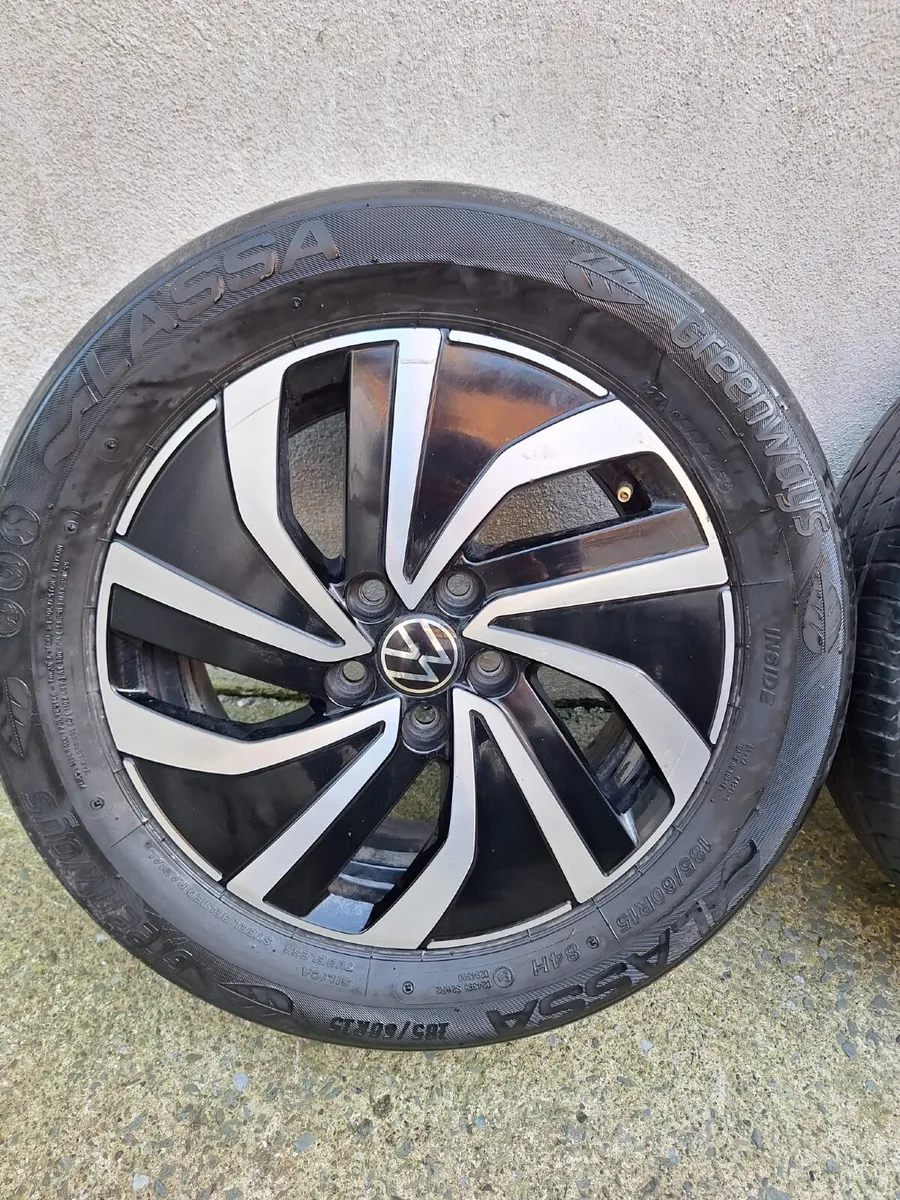 VW Polo 15 inch alloys - Image 4