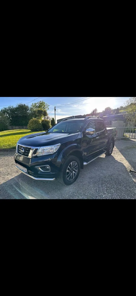 Nissan Navara Tekna - Image 3