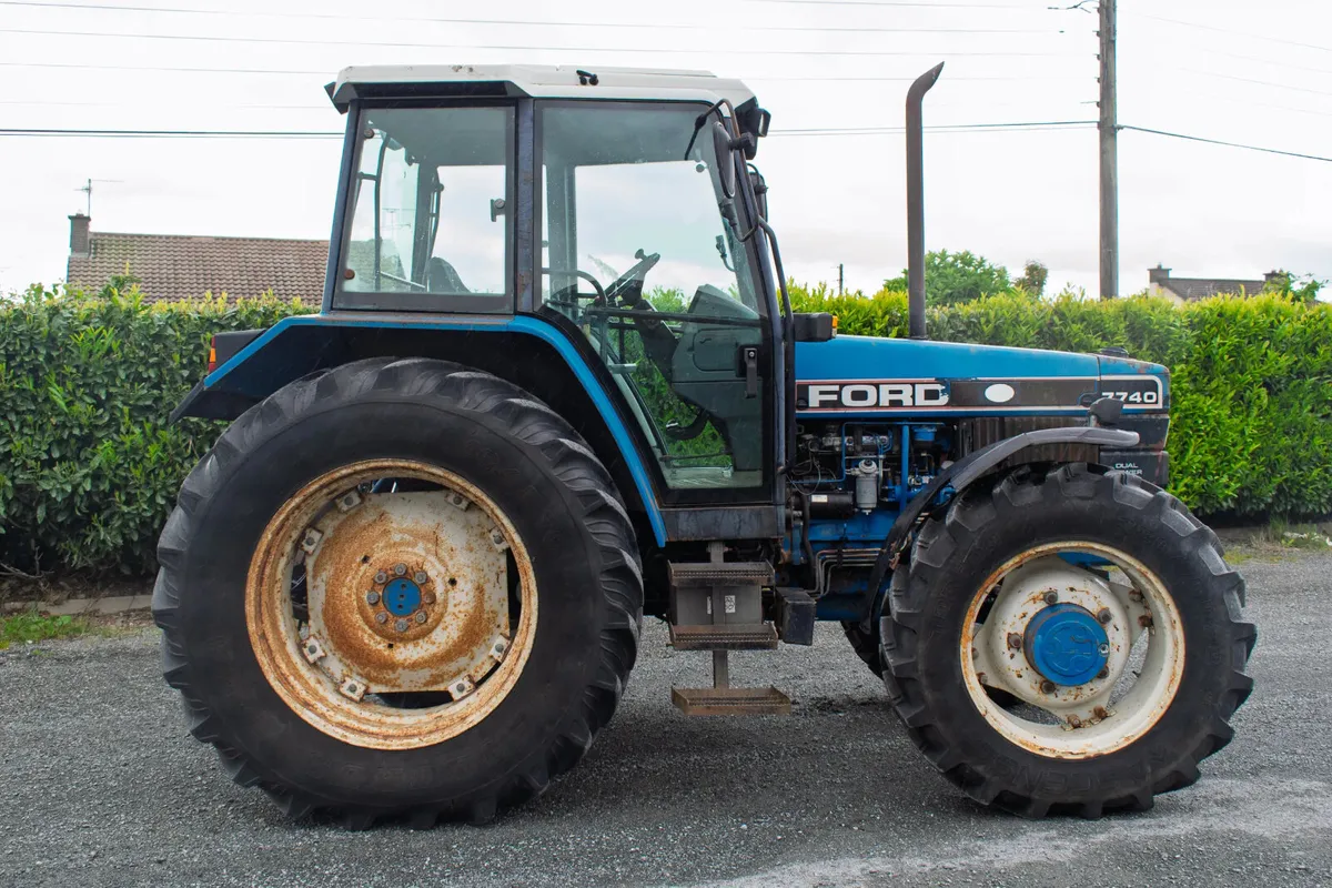 Ford 7740 - Image 3