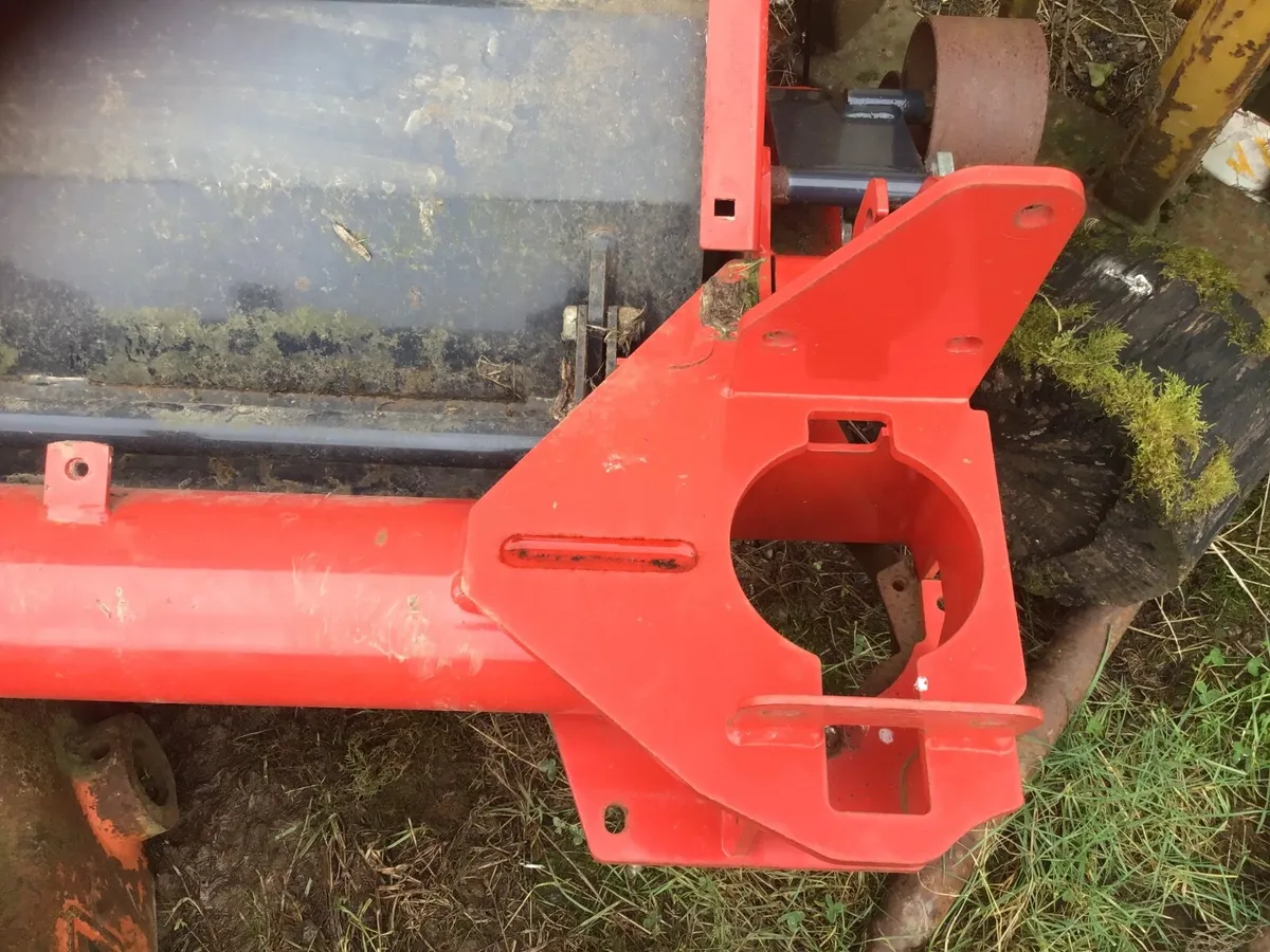 Kverneland  and Jd front mower breaking - Image 4