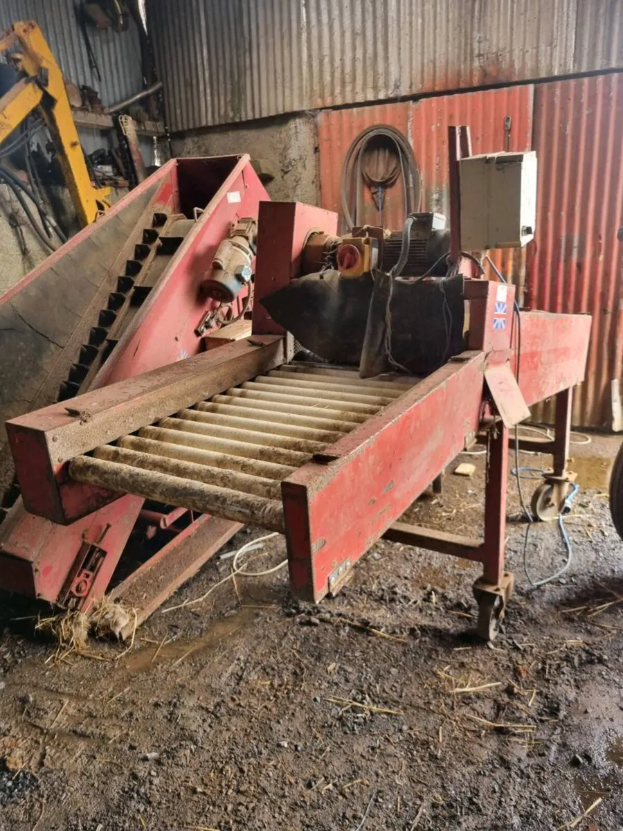 Potatoe brusher and bagger - Image 3