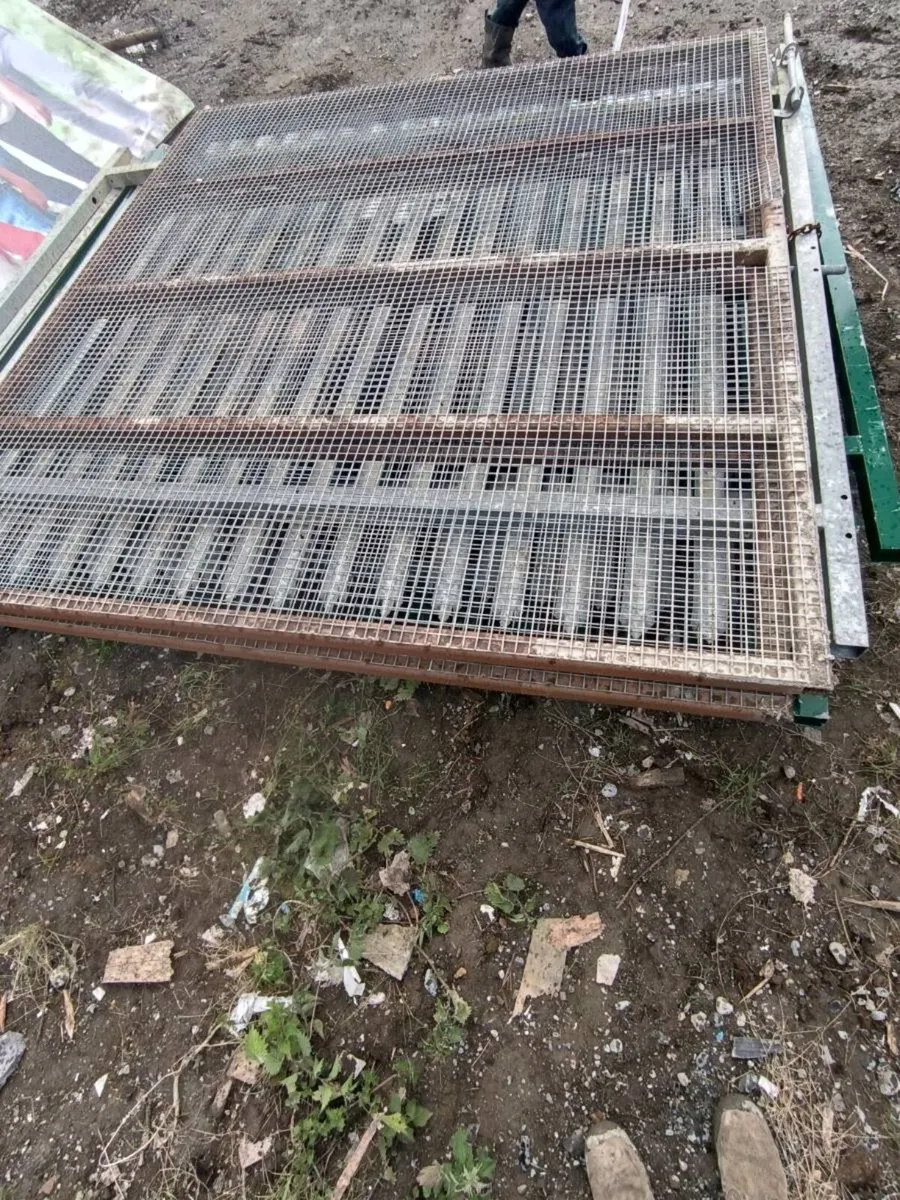 Gates Palisade galvanised