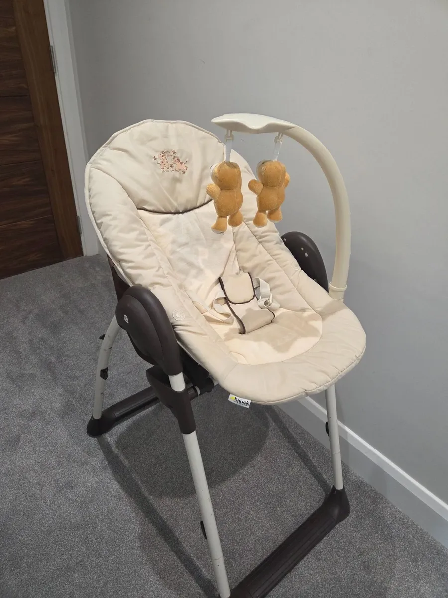 FREE - Baby high CHAIR & Bath - Image 3