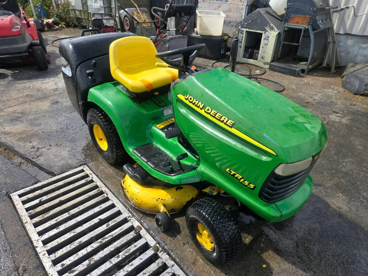 John deere lawnmower for sale - Image 1
