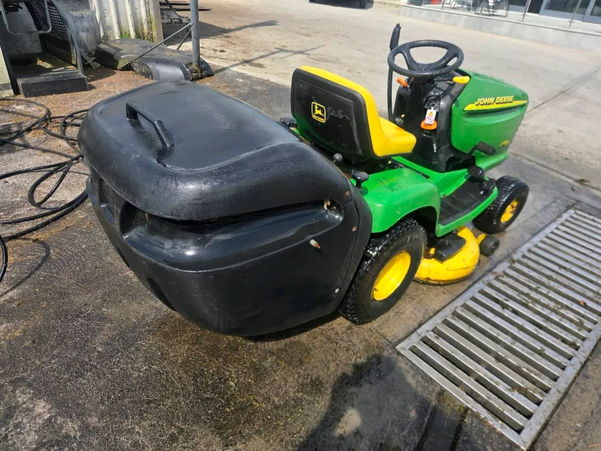 John deere lawnmower for sale - Image 3