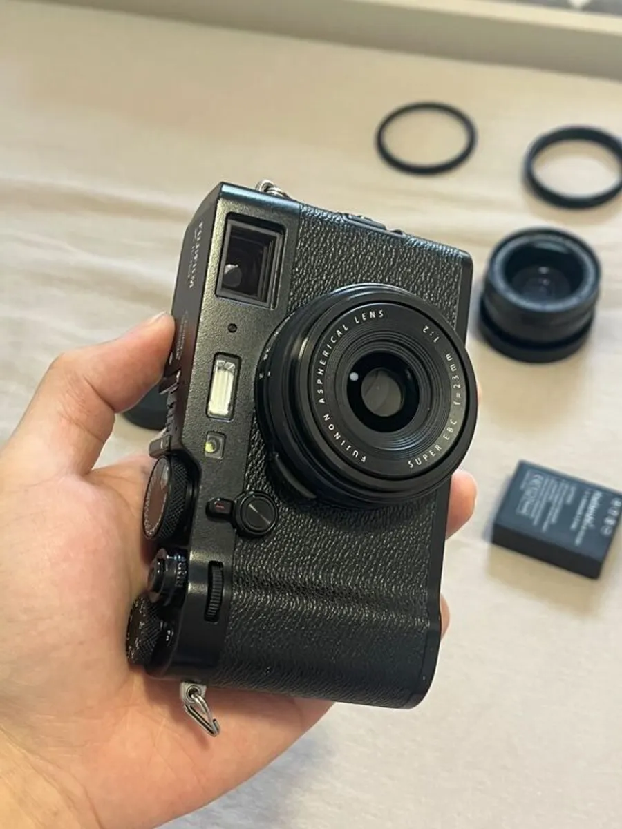 Fujifilm X100F + WCL-X100 - Image 2