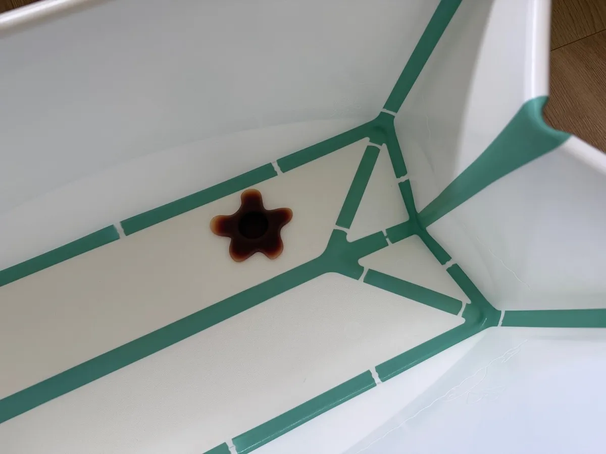 Stokke baby bathtub - Image 4