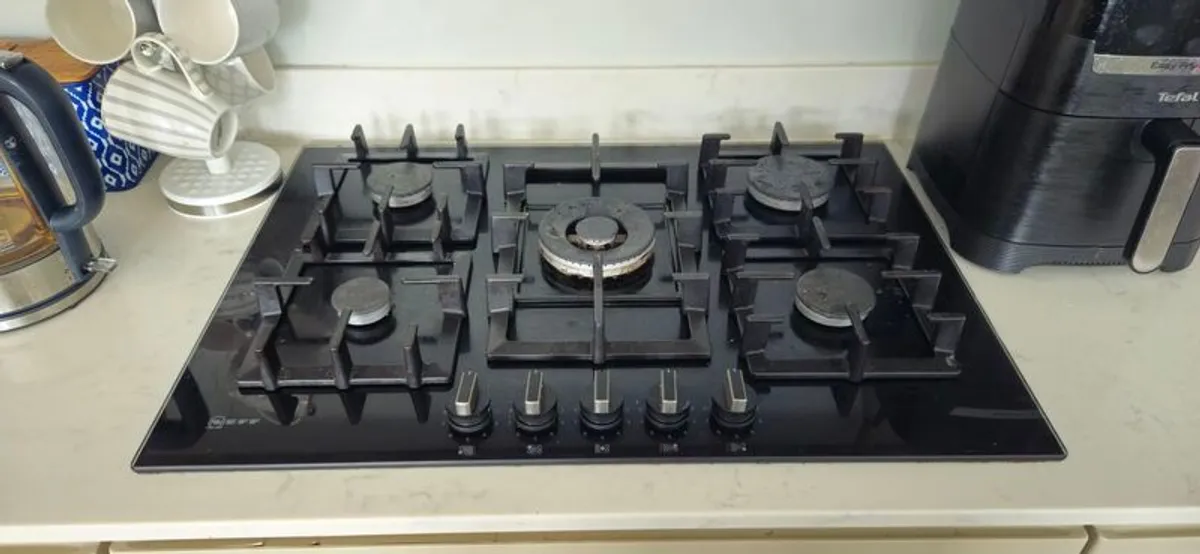 Neff Gas hob - Image 2