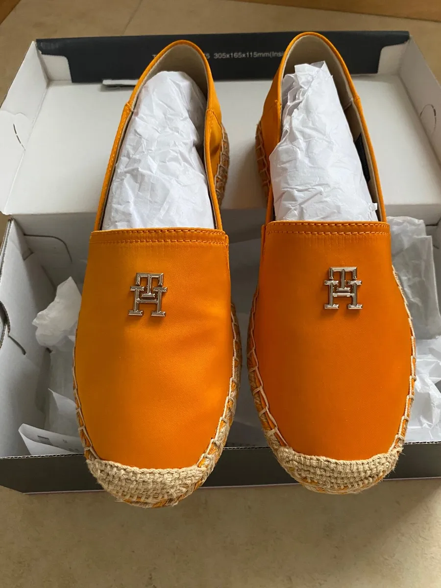 Tommy Hilfiger shoes - Image 1