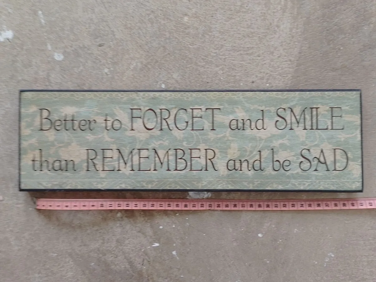 2 WOODEN WISDOM WALL PLAQUES. - Image 2