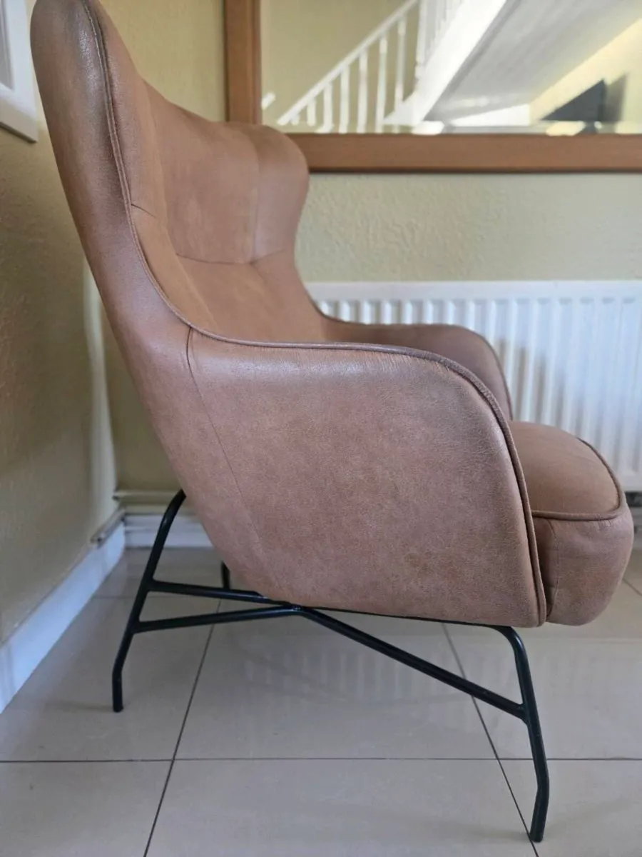 Orthopaedic Chair - Image 2