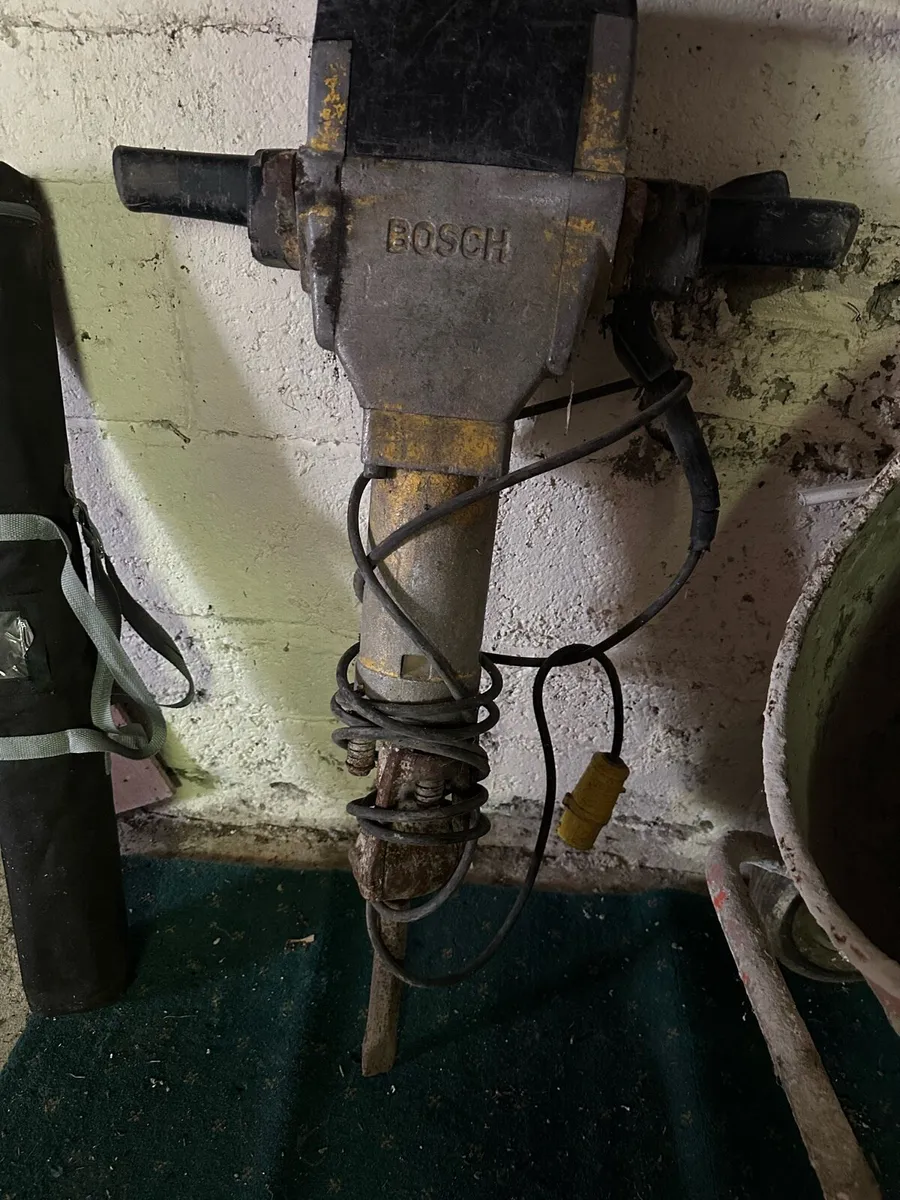 Bosch concrete breaker