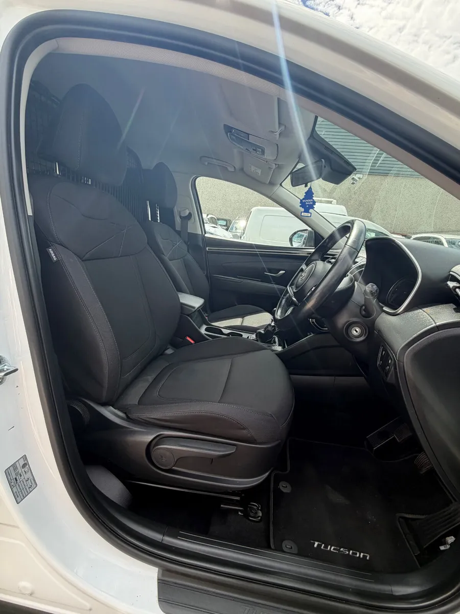 2021 Hyundai Tucson 78,000km Commercial - Image 4
